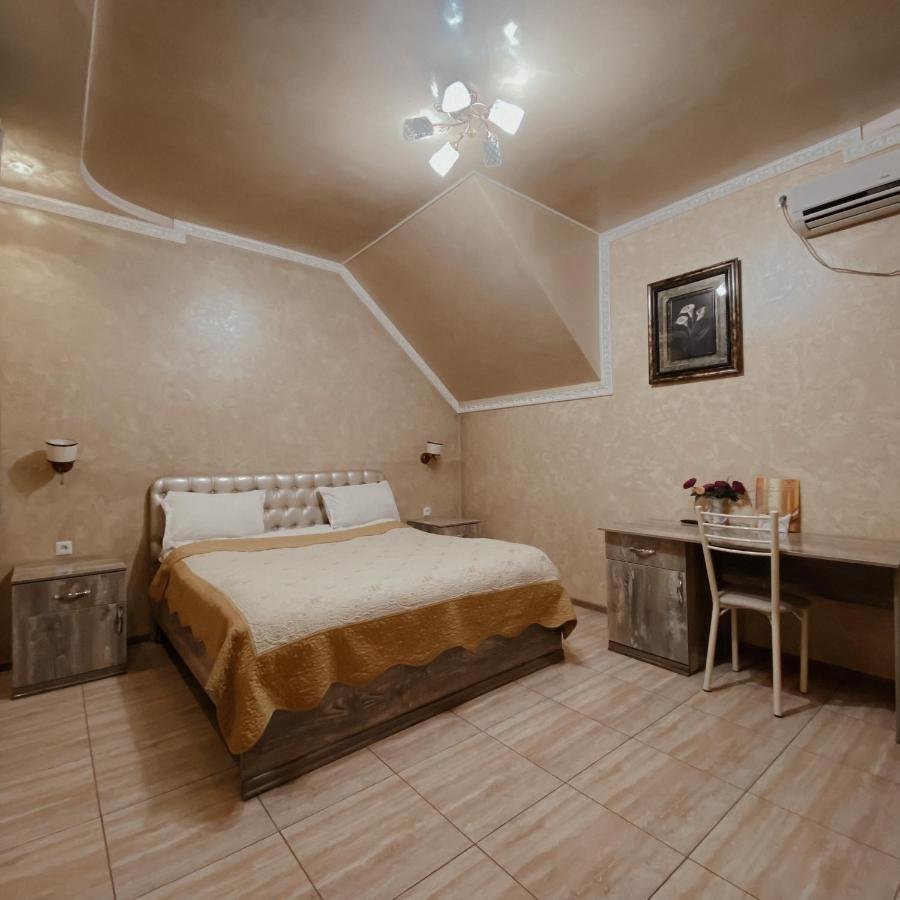 Galeon Hotel Bishkek Exteriör bild